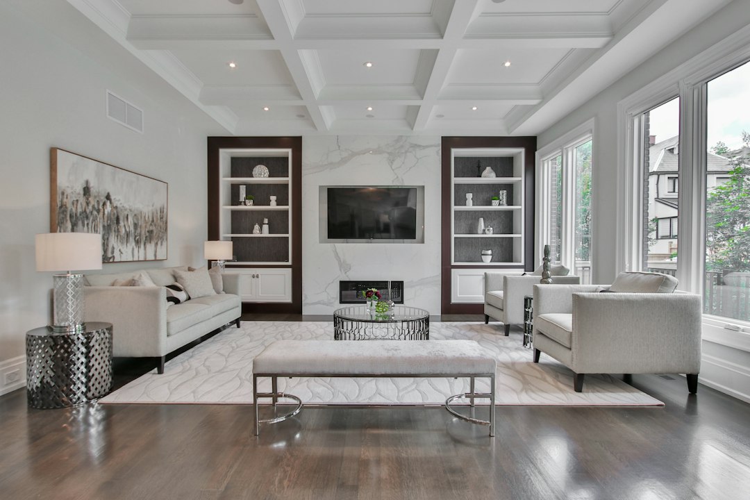 Marble Feature Fireplace & Lounge