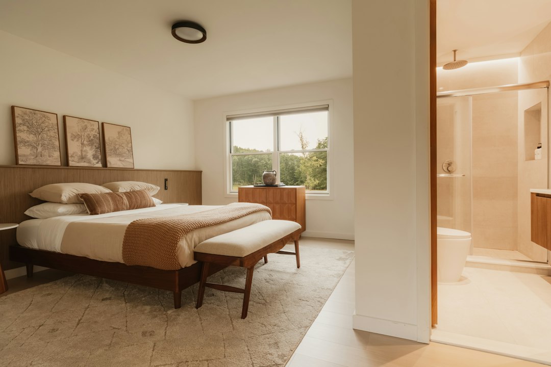 Master Bedroom with Ensuite Glass Bath